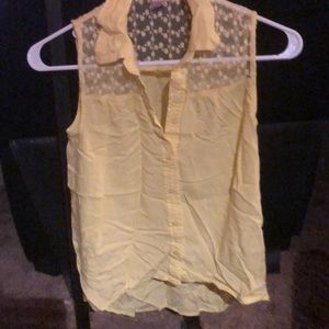 Button up tank